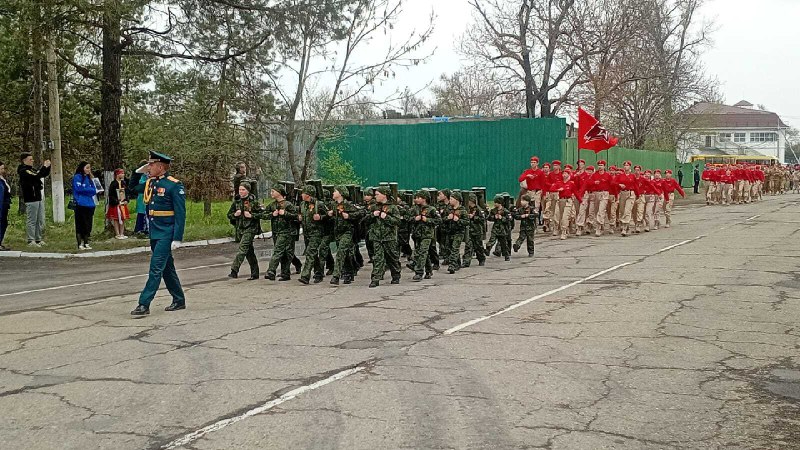 Парад, посвященный Дню Победы 9 мая.
